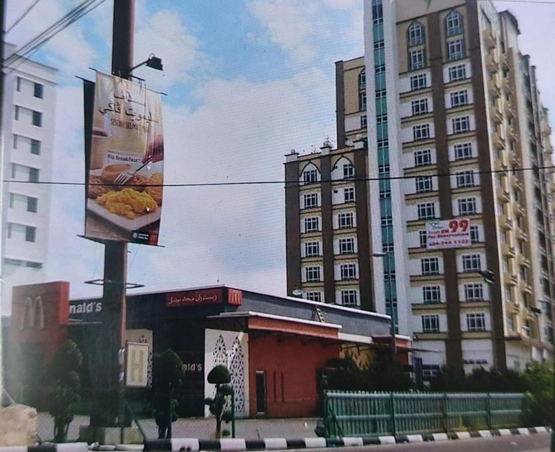 The Viana Apartment 2 Kota Bharu Exterior photo