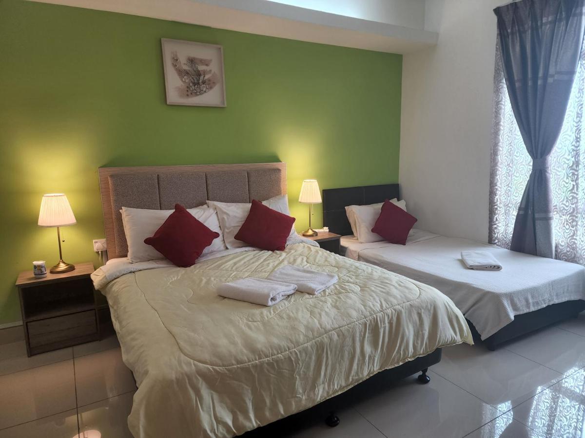 The Viana Apartment 2 Kota Bharu Exterior photo